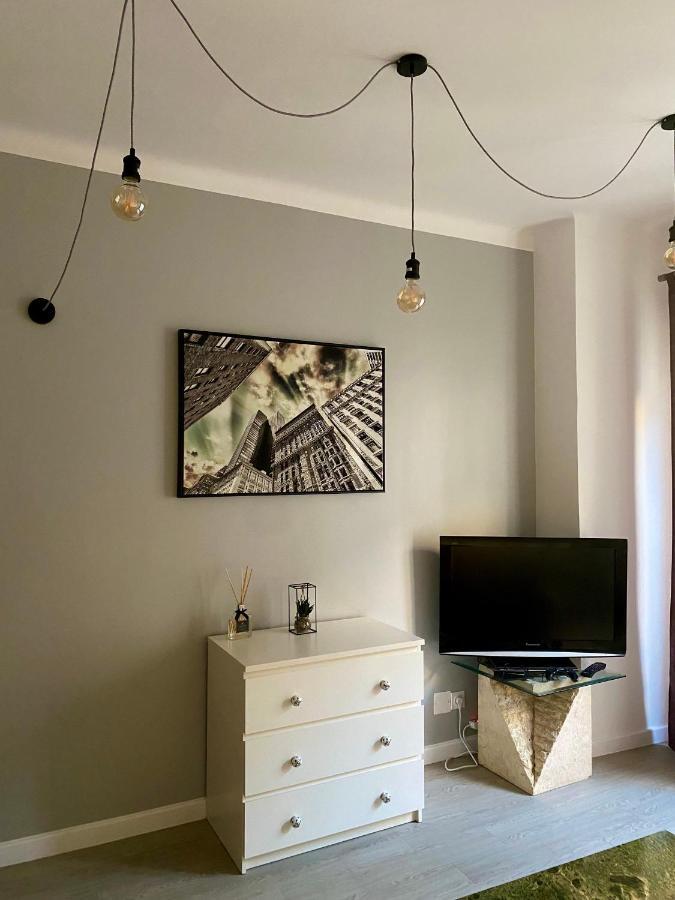 Studio Centre Ville Nimes Luaran gambar