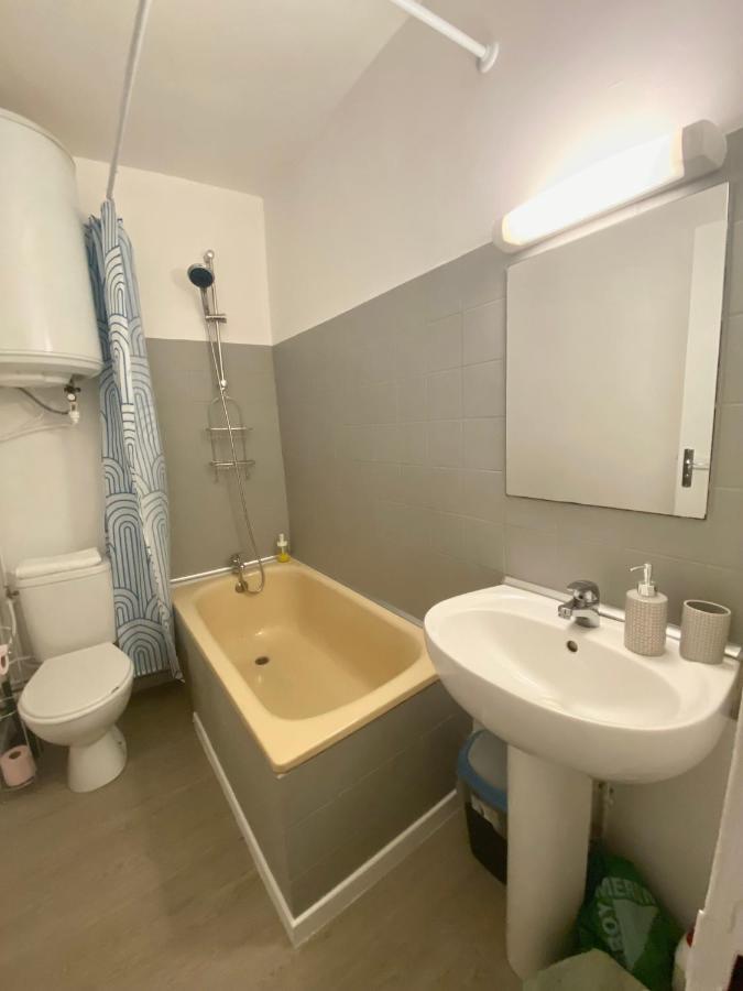 Studio Centre Ville Nimes Luaran gambar